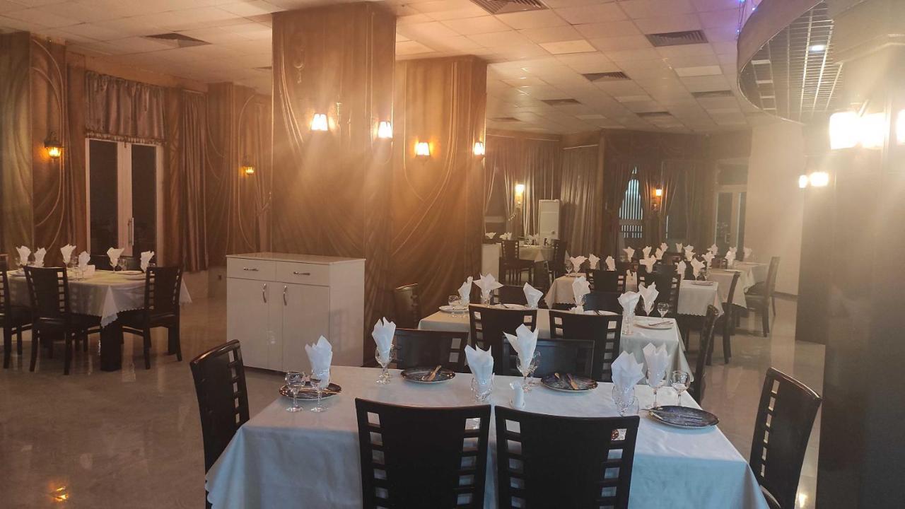 Hôtel Darianna Batoumi Extérieur photo