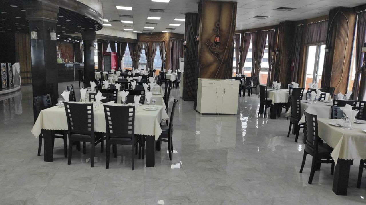 Hôtel Darianna Batoumi Extérieur photo