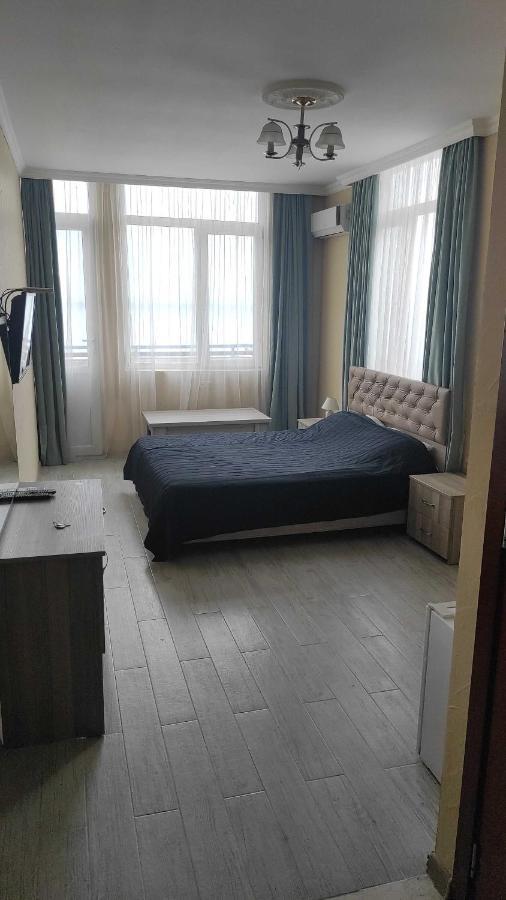 Hôtel Darianna Batoumi Extérieur photo